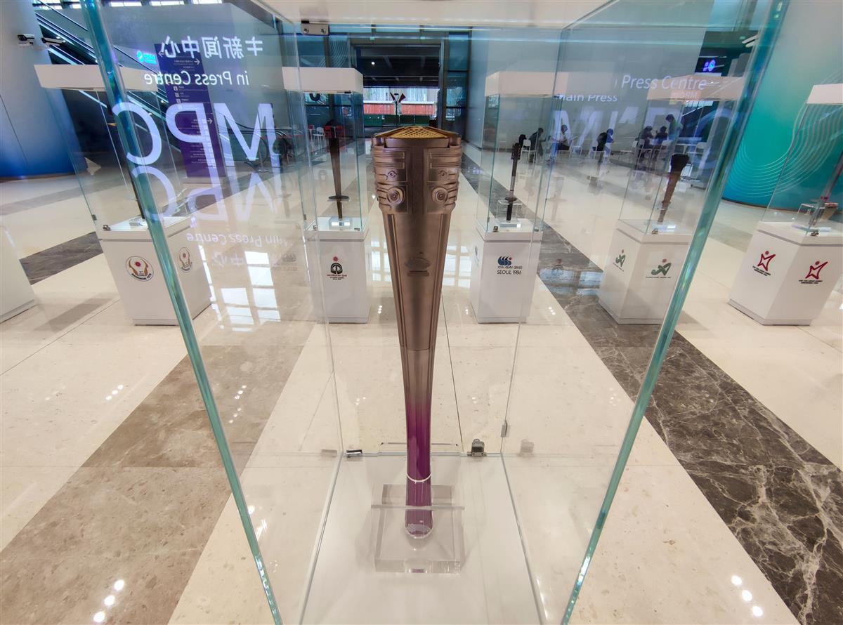噢门银河国际
